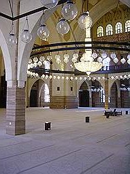 Al Fateh State mosque - gebedsruimte