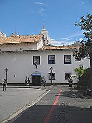 De stad - het Colégio, met daarachter de Banespa Towerl