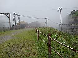 Paranapiacaba - treinmuseum; de mist valt binnen
