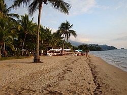 Ilhabela - strand voor het hotel