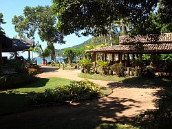 Ilhabela - het strand Jabaquara; restaurant