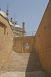 trap naar de Mohamed Aly moskee