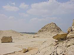 De piramiden van Abu Sir - een van de vele tempels