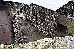 Lalibela - kerk, uitgehouwen uit de rotsen