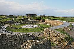 Pointe du Hoc - klik op foto voor verslag