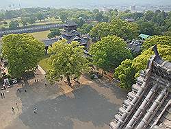 Kumamoto - Kumamoto castle; uitzicht vanaf observatiedek