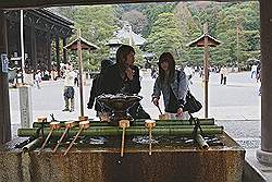 Kyoto - Chionin Tempel; plaats om jezelf te reinigen voordat je gaat bidden