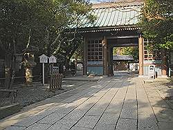 Kamakura - Kotoku klooster; toegangspoort