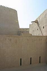 Rustaq - fort