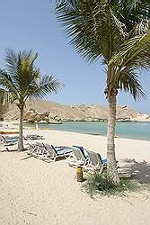 Muscat diving center - aan het strand