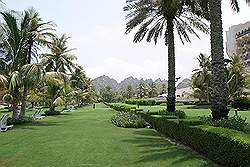 Al Bustan palace hotel - de tuinen