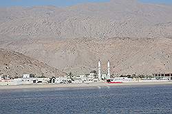 Musandam - dorpje langs de kust