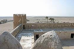 Al Zubara - uitzicht vanaf het dak van het fort