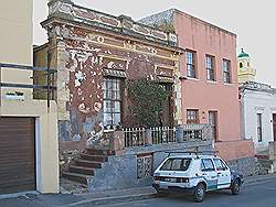 Kaapstad - centrum; oude buurt wordt opgeknapt; er moet nog wel wat gedaan worden