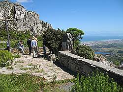 Wijngebied - Sir Lowries Pass; uitzicht over Gordon Bay