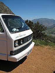 Wijngebied - Franschhoek pas; het busje van Capescenictours