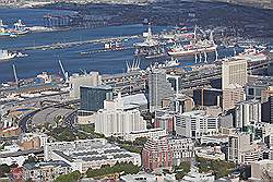 Signal Hill - uitzicht over de stad en haven