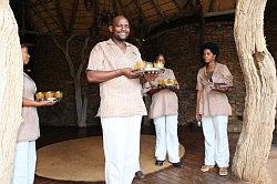 Madikwe - aankomst bij de Madikwe Safari Lodge