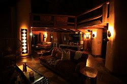 Madikwe - Madikwe Safari Lodge in de avond