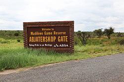 Madikwe - de ingang van het park