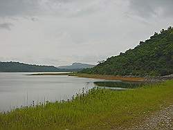 de Usuma dam; mooi stuwmeer