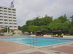 Zwembad van het Sheraton hotel