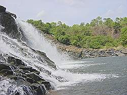de Gurara watervallen in de droge tijd