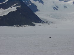 Talkeetna - rondvlucht met een C185 langs mount McKinley; er komt nog een vliegtuig aan