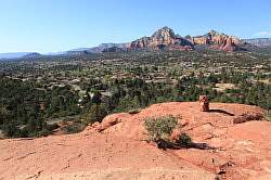 Sedona - mooi uitzicht vanaf een heuvel vlak bij het vliegveld