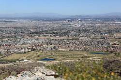 Phoenix - South Mountain Park; uitzicht over Phoenix