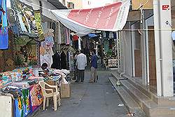 Al Manama - de souk; winkelstraat