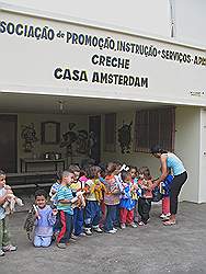 Casa Amsterdam - blij met de knuffelbeesten