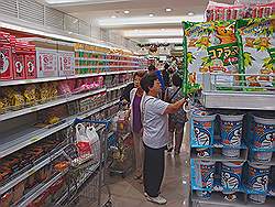 De stad - de Japanse wijk Liberdade; Japanse supermarkt