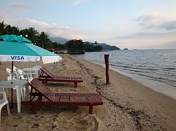 Ilhabela - strand voor het hotel