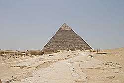 De piramide van Cheferen