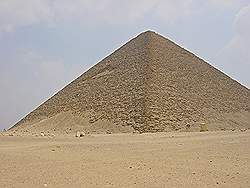 De piramiden van Dahshur - de rode piramide