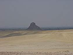 De piramiden van Dahshur - de zwarte piramide