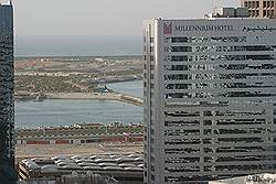 Abu Dhabi - uitzicht vanaf het dak van het hotel