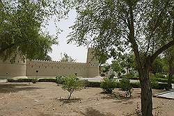 Al Ain - Al Sharqi fort naast het national museum