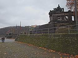 Koblenz - monument ter nagedachtenis aan keizer Wilhelm 1