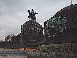 Koblenz - monument ter nagedachtenis aan keizer Wilhelm 1