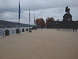 Koblenz - monument ter nagedachtenis aan keizer Wilhelm 1