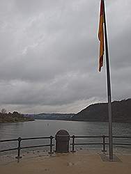 Koblenz - Deutches Eck, daar waar de Moezel en de RIjn samenstromen