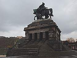 Koblenz - monument ter nagedachtenis aan keizer Wilhelm 1