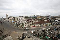 Cape Coast - kasteel; uitzicht op dorp