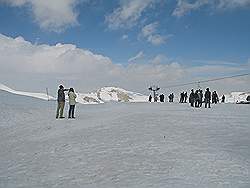 Tochal tele cabin - skihelling op 3750 m hoogte