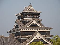 Kumamoto - Kumamoto castle;  iuitzicht vanaf hoektoren