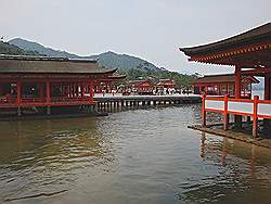 Miyajima - Itsukushima tempel; deze keer in het water