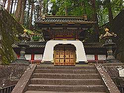 Nikko - Rinnoji Taijuin Temple