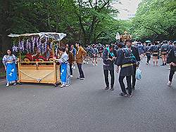 Tokio - Ueno; optocht